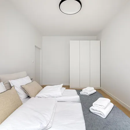 Apartament Luxurious With A Terrace&garage - Grzybowska