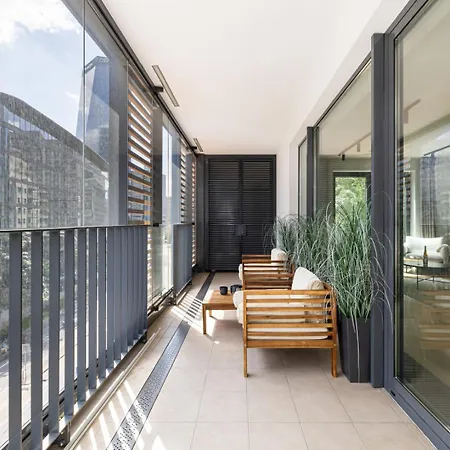 Appartement Luxurious With A Terrace And Garage - Grzybowska *