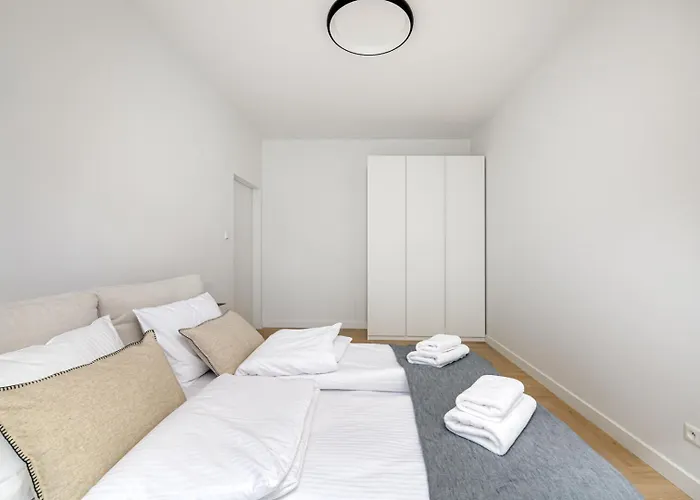 Apartment Luxurious With A Terrace And Garage - Grzybowska