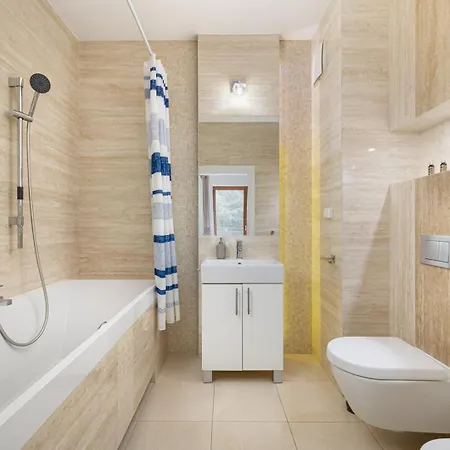 Lägenhet Luxurious With A Terrace And Garage - Grzybowska *